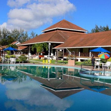 Kampong Ateamu Hotel Felda Residence Sahabat מראה חיצוני תמונה