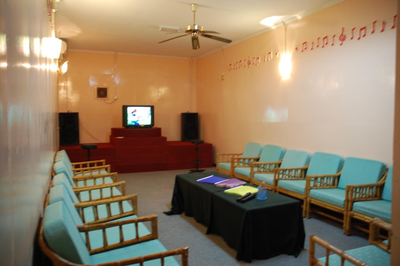 Kampong Ateamu Hotel Felda Residence Sahabat מראה חיצוני תמונה