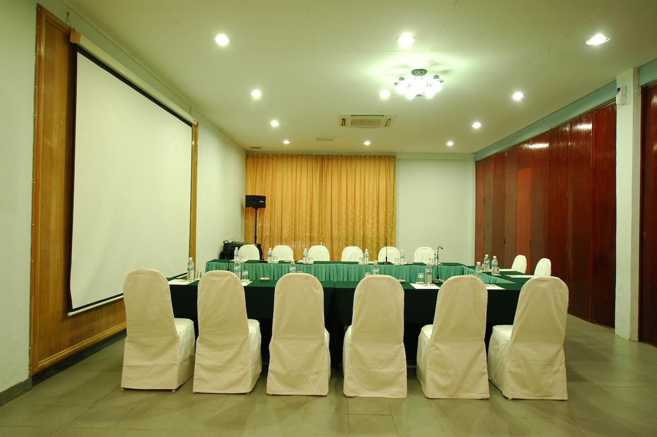 Kampong Ateamu Hotel Felda Residence Sahabat מראה חיצוני תמונה