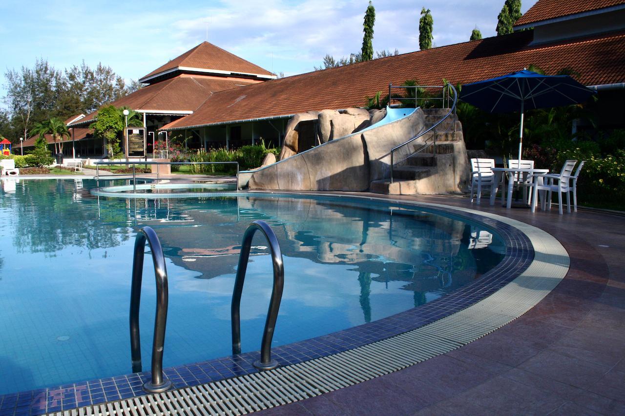 Kampong Ateamu Hotel Felda Residence Sahabat מראה חיצוני תמונה