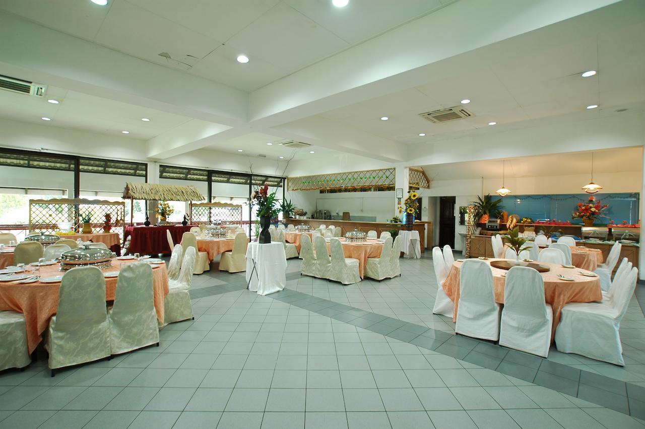 Kampong Ateamu Hotel Felda Residence Sahabat מראה חיצוני תמונה