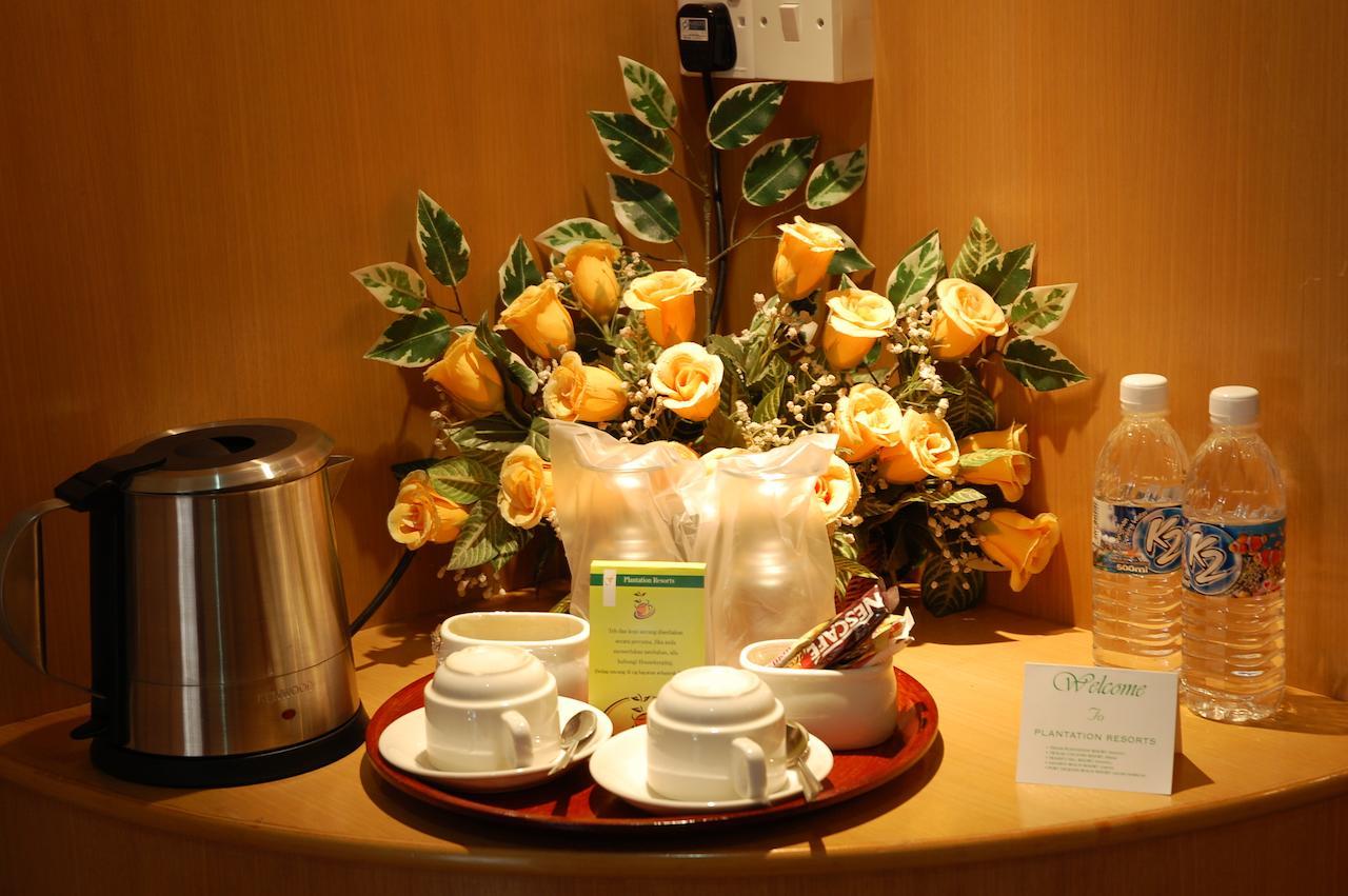 Kampong Ateamu Hotel Felda Residence Sahabat חדר תמונה