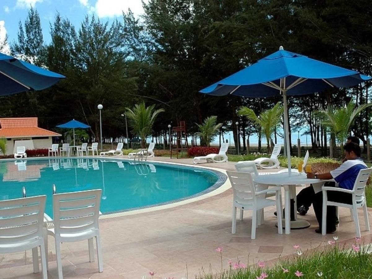 Kampong Ateamu Hotel Felda Residence Sahabat מראה חיצוני תמונה